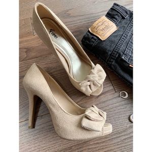 Beige Fioni Heels